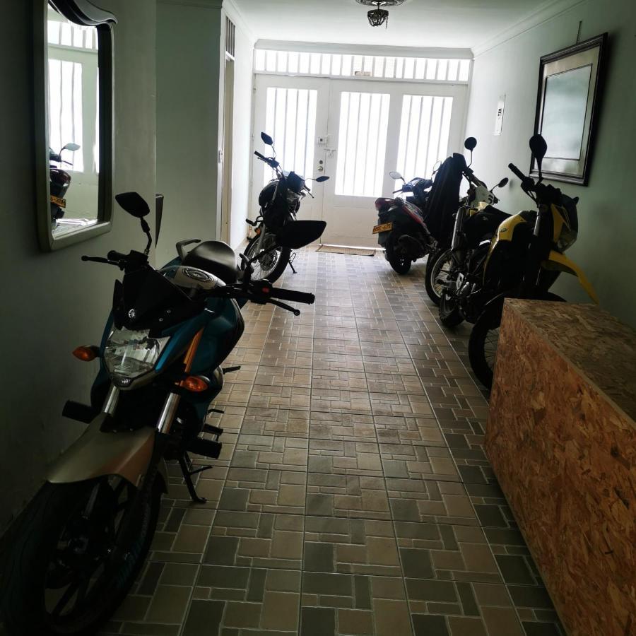 Hostel Brisas Del Nevado Ibagué Kültér fotó
